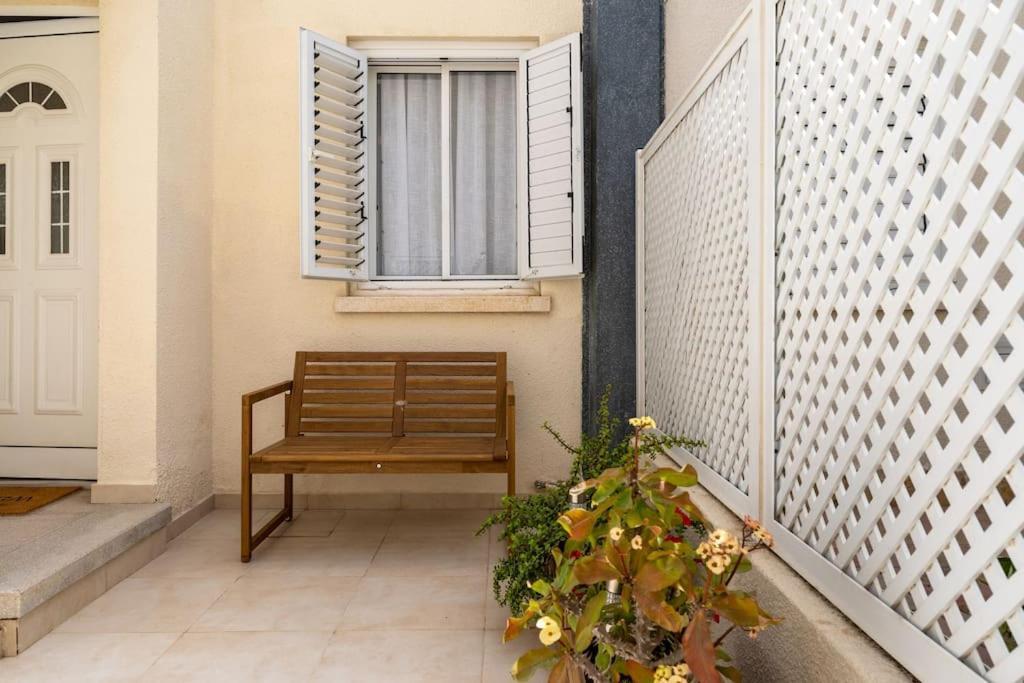 Cozy Nerina Cottage At Harbour Pafos Dış mekan fotoğraf